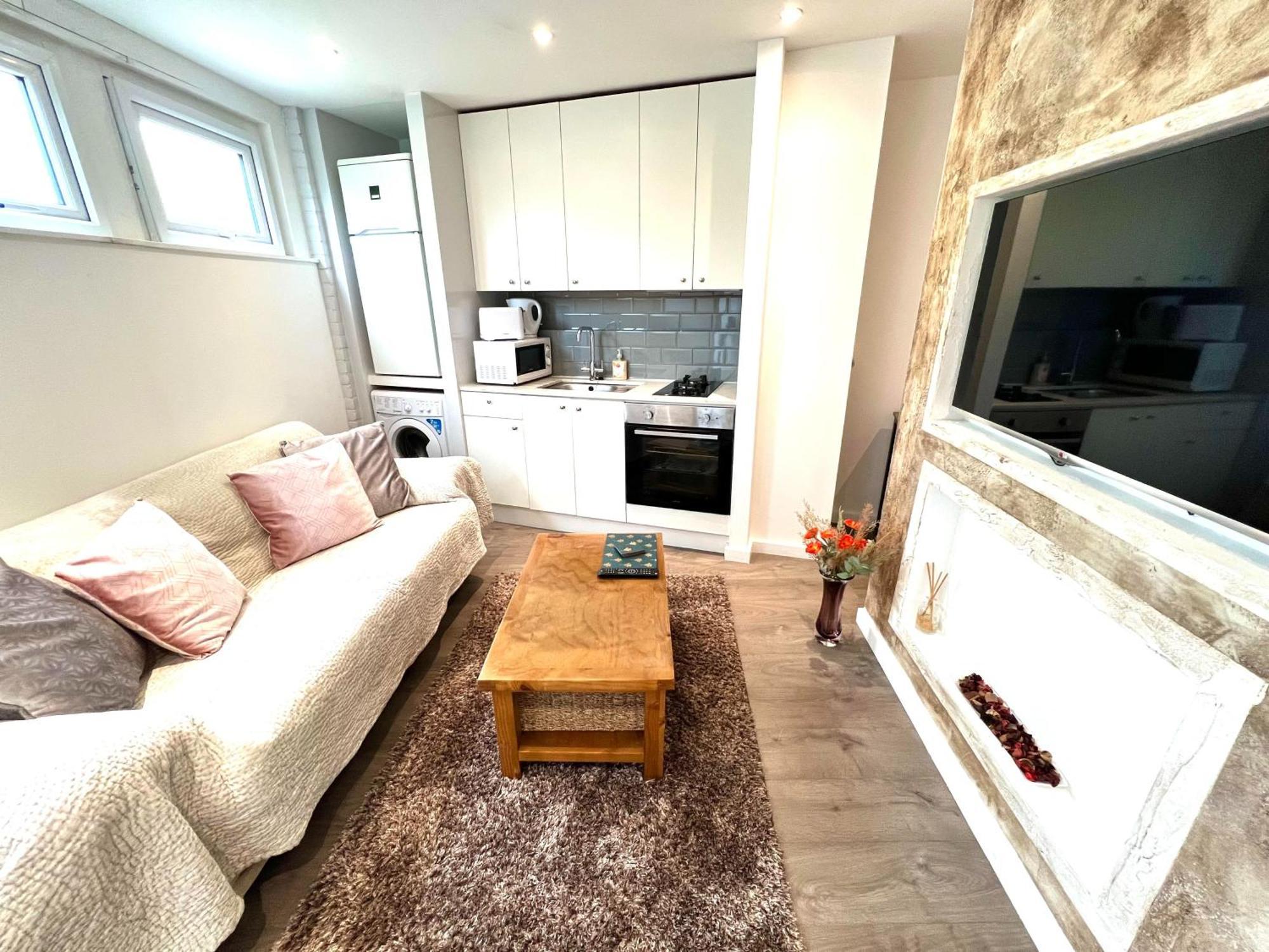 Modern Studio Apartment With Free Wifi London Exteriör bild