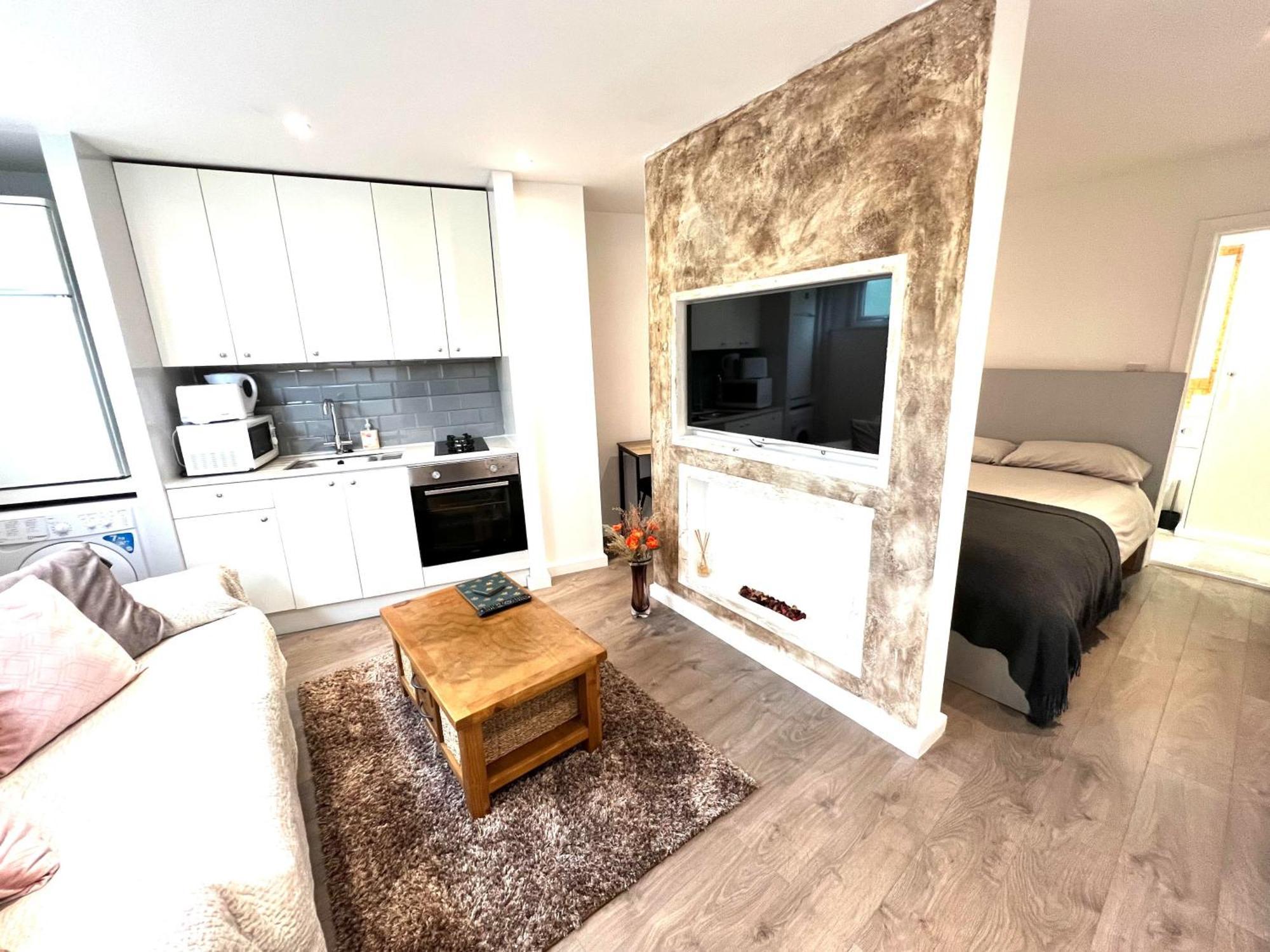 Modern Studio Apartment With Free Wifi London Exteriör bild